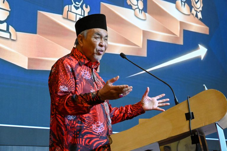 Institusi Pendidikan, Industri Mesti Jadi Rakan Pembentuk Bakat Bumiputera